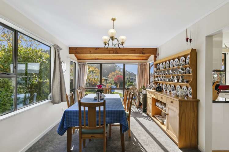 34 Peterhouse Street Tawa_5