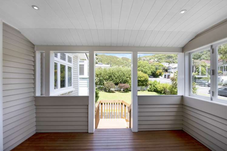 21 Burrows Avenue Karori_14