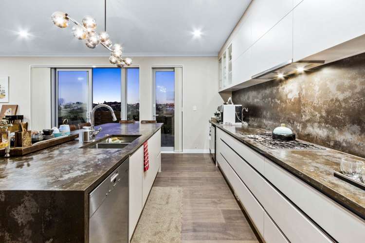 32 Bearing Parade Long Bay_10