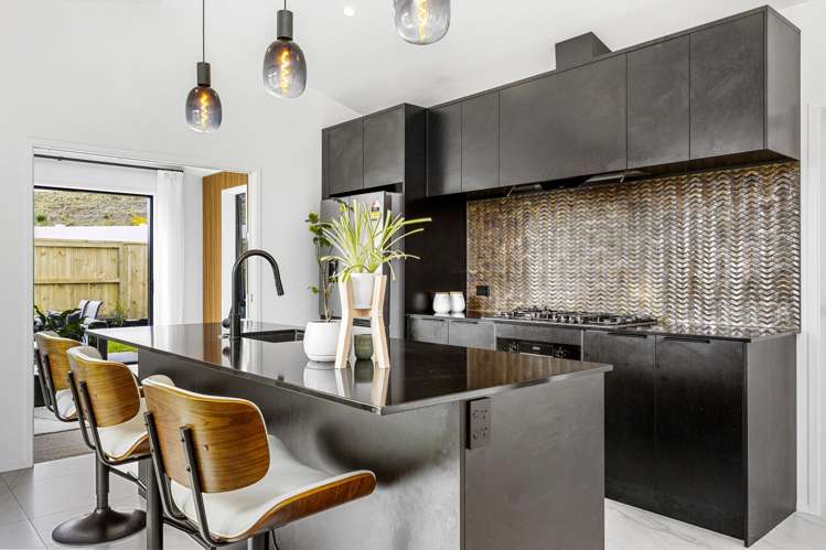 56 Maru Terrace Wharewaka_7