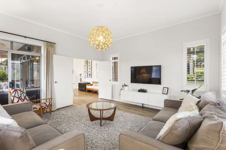 41 Saltwood Street Red Beach_6