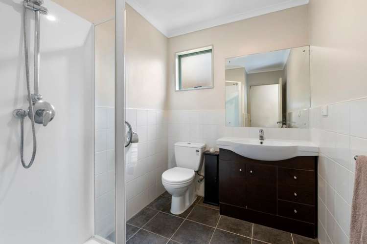 29 Midshipman Court Gulf Harbour_11