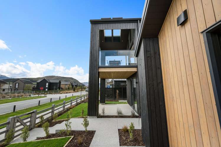 4 Taurus Lane Jacks Point_35