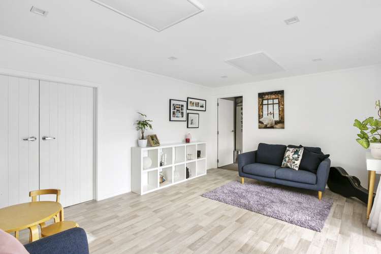 22 Koremata Street Green Island_16