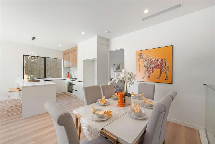 5 whakairo crescent Gulf Harbour_6