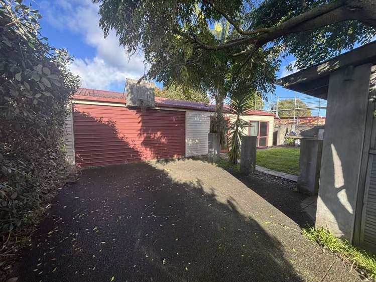 7 Rixon Place Te Atatu Peninsula_10