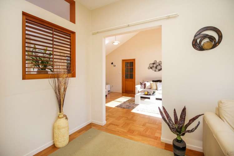 12 Vinograd Drive Te Atatu Peninsula_8