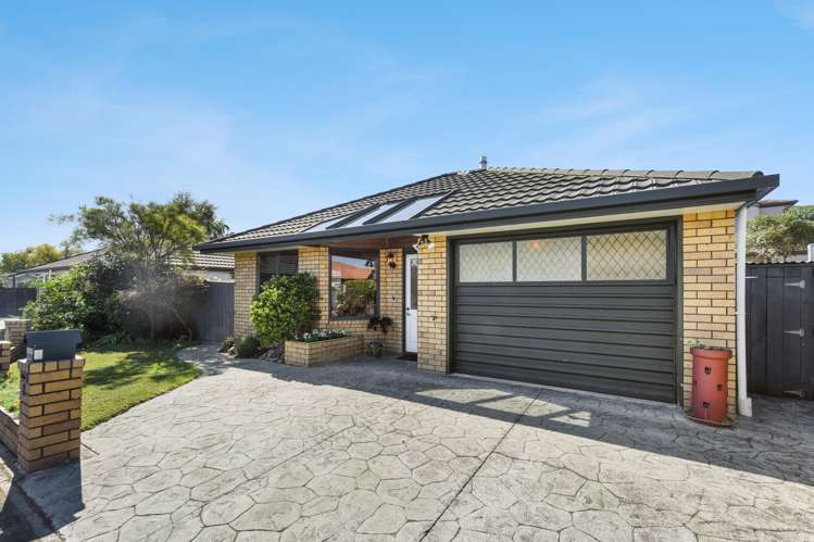 8 Pepper Tree Way The Wood_17