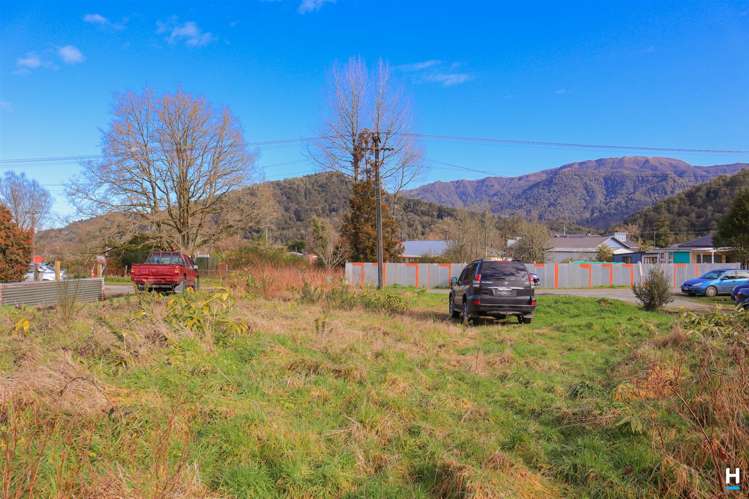 21 Clifford Street Blackball_6