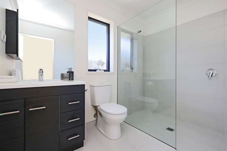 6 Onyx Place Awatoto_14