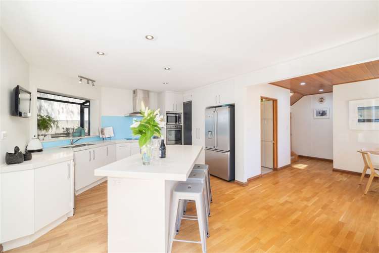 13 Nehru Place Cashmere_5