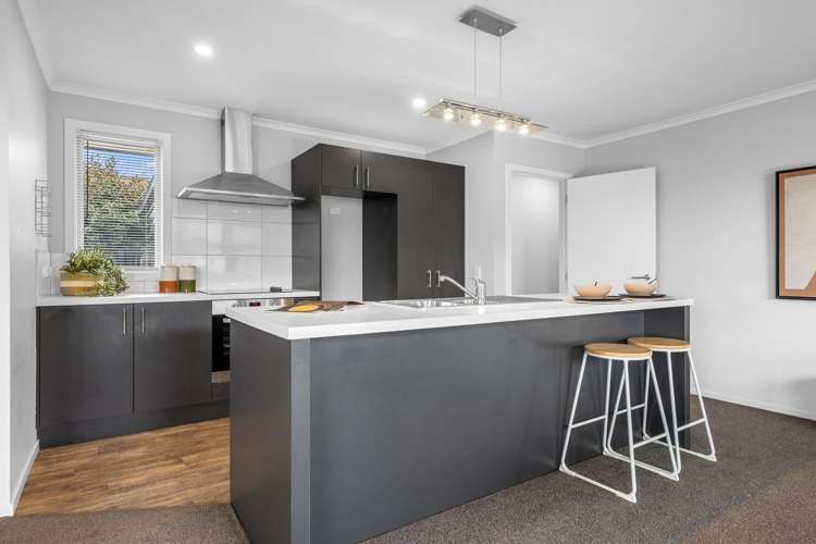 21 Brover Crescent Richmond_3