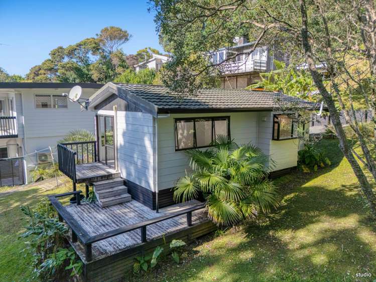 22 Glenelg Road Red Beach_17