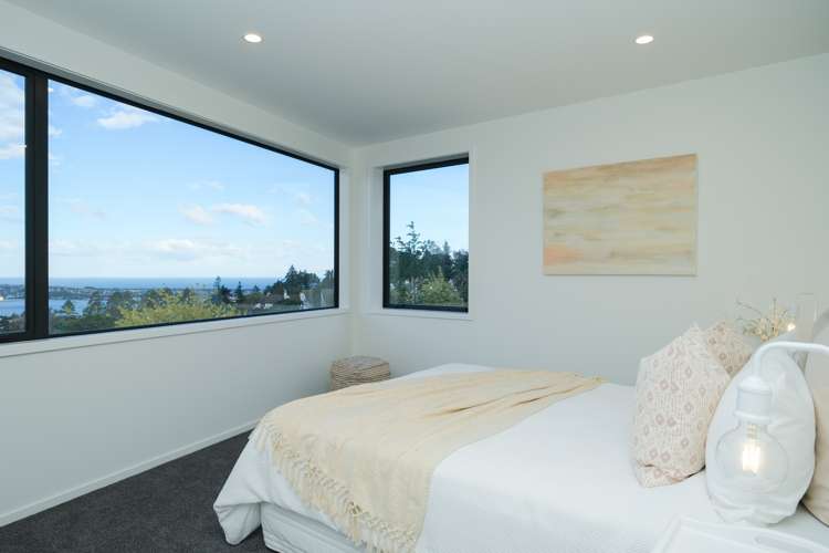 18 Selkirk Street Roslyn_13