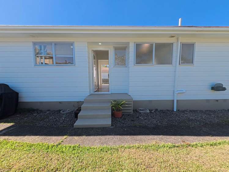 81 Glenvar Road Torbay_6