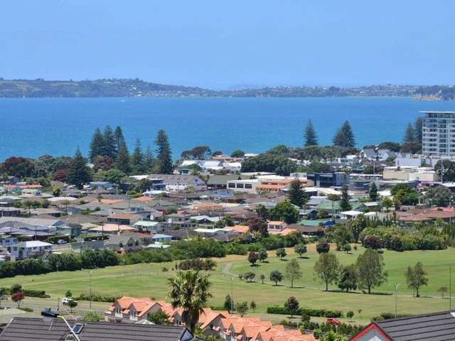 8 Savoy Road Orewa_2