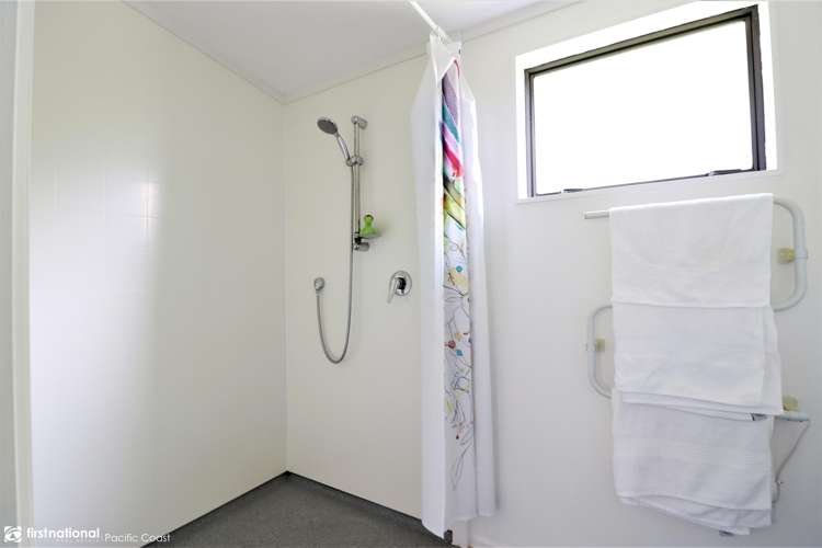 10 Stingray Crescent Whiritoa_17