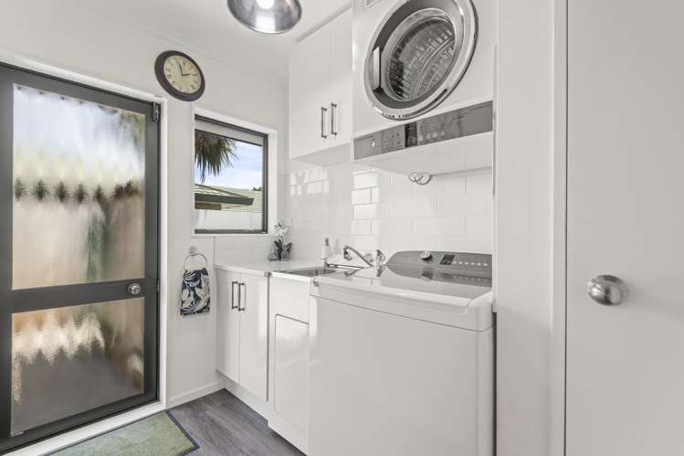 22 Airport Drive Milson_16