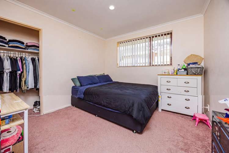 15 Tilberg Street Mangere East_9