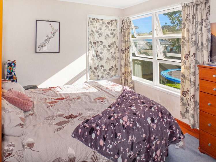 3 Mark Perreau Place Foxton_10