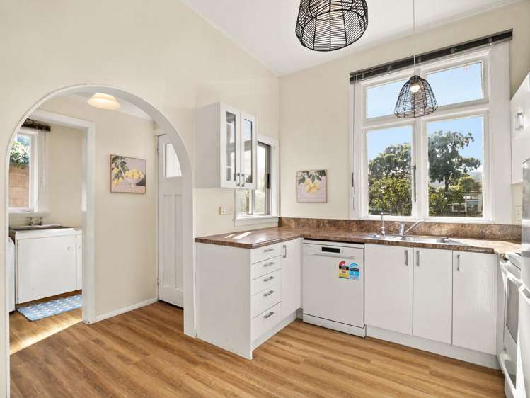 268 Macandrew Road_5