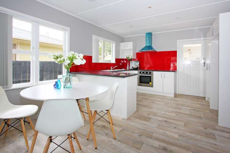 42 Valentine Street Papakura_6