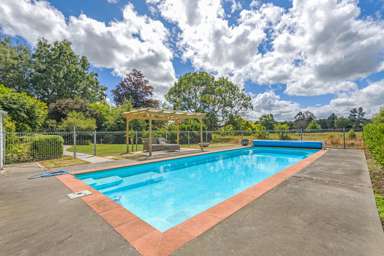 805 Cheltenham Hunterville Road_2
