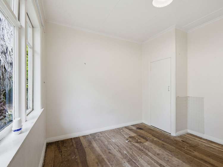 14 Helmore Street Whanganui East_14