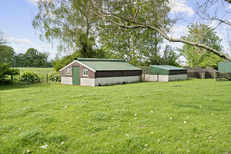 73 Massey Road Rotoorangi_24