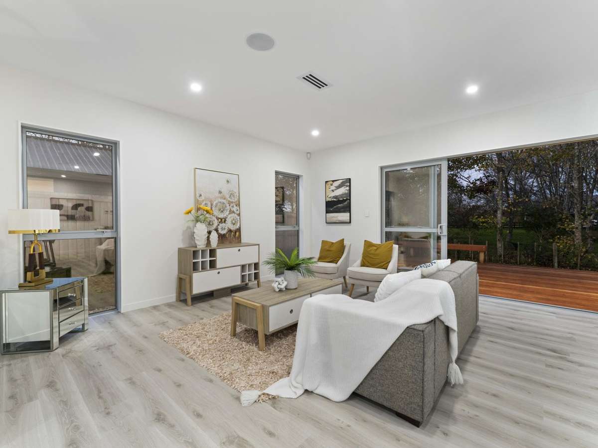 8 Munro Oak Lane_1
