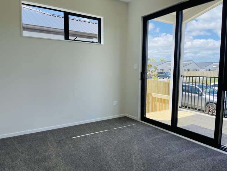 18 Ihi Place Drury_9