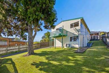 2/191 Titirangi Road_1