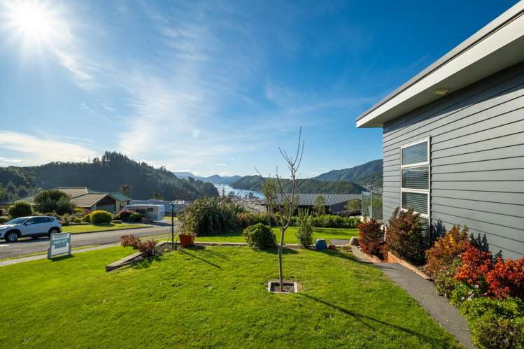 33 Harbour View Heights Picton_30