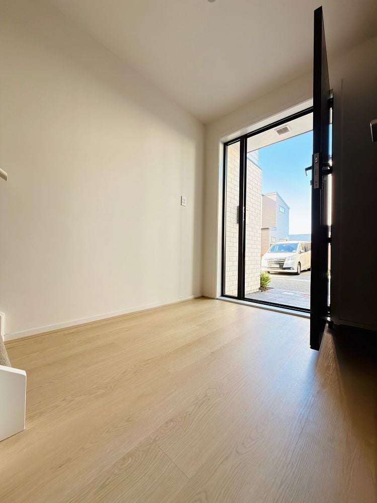 6/1 Myrtle Street Hutt Central_2