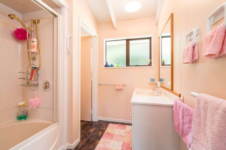 792 Harington Point Road Otakou_12