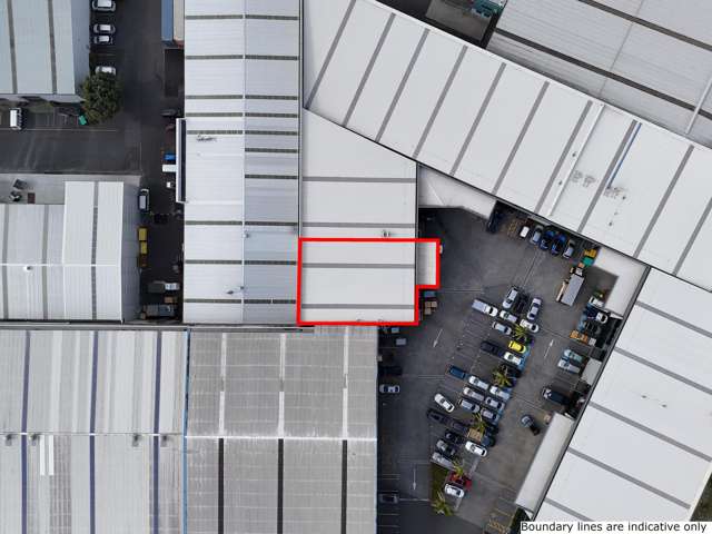 T/63 Hugo Johnston Drive Penrose_2