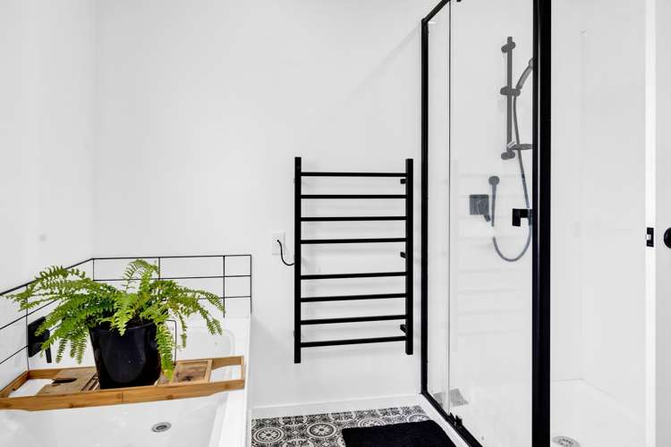 1 Raunui Crescent Inglewood_11