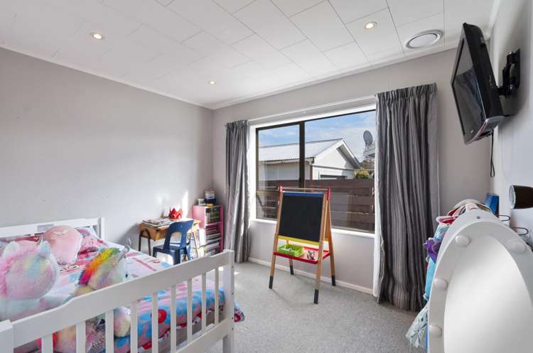 23 Ferndale Place Feilding_8