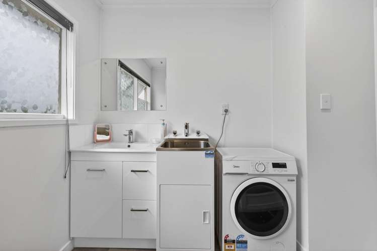 9 Cruickshank Crescent Meadowbank_12