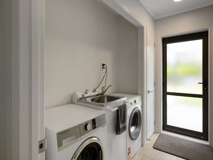 213 Upland Road Aongatete_21