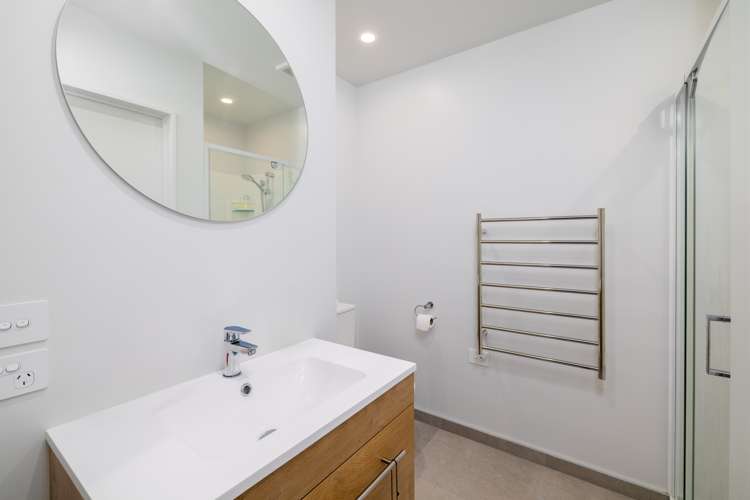 4/50 Antigua Street Addington_6