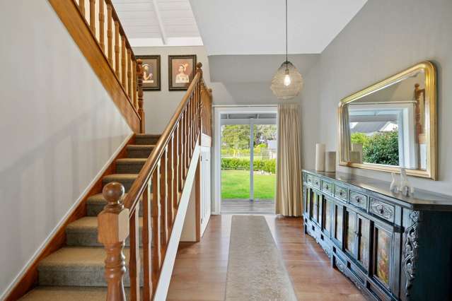 24 Ngarahana Avenue Paremoremo_1