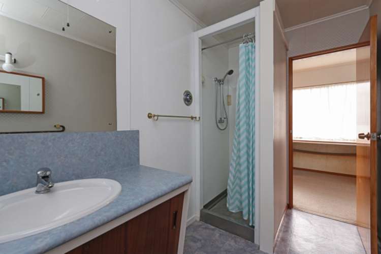 72 Greenwood Road Havelock North_8