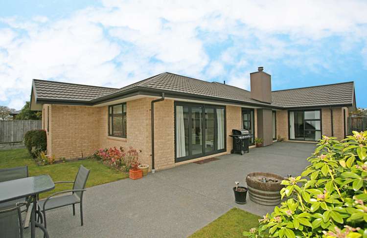 6 Millpark Place Northwood_18