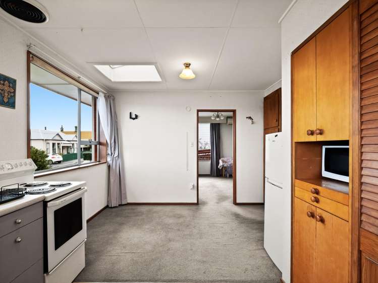 10 Bernard Street Kenmure_15