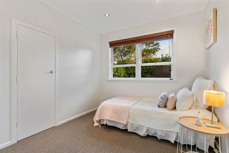 54 Hogans Road Glenfield_12