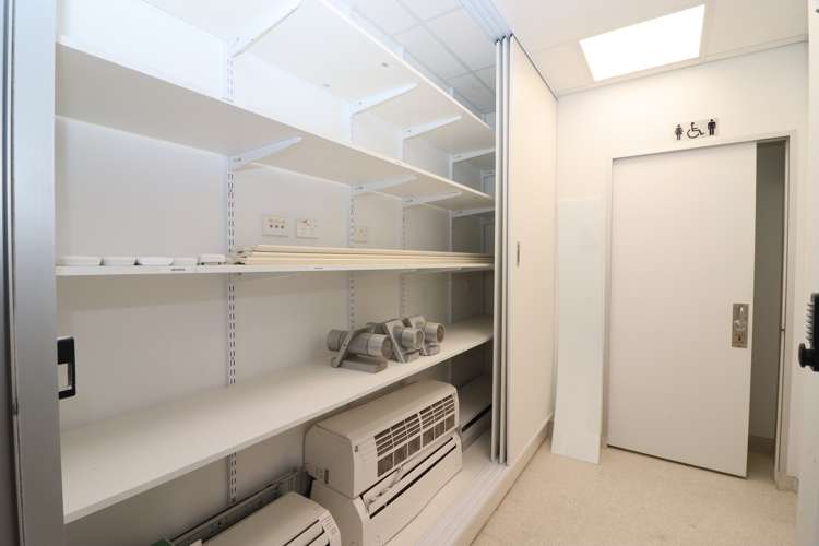 Shop 7/2-4 High Street City Centre_4