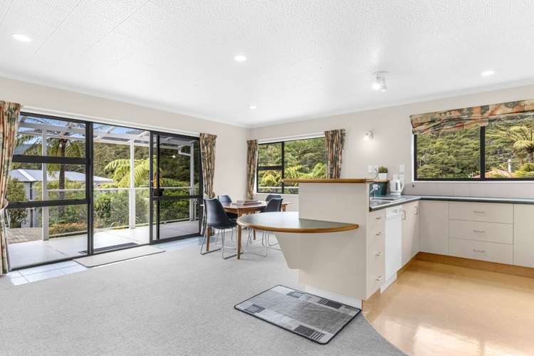 11 Field Terrace Okiwi Bay_6