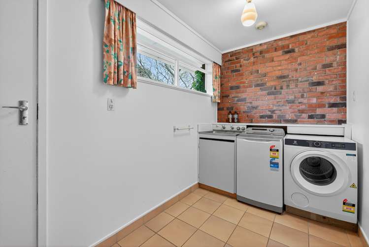 11 and 13 Puketaha Road Swanson_16