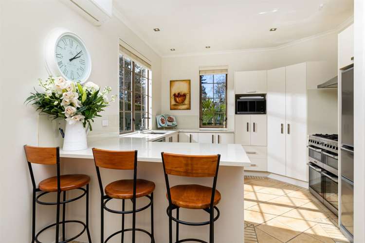 52 Rame Road Greenhithe_13